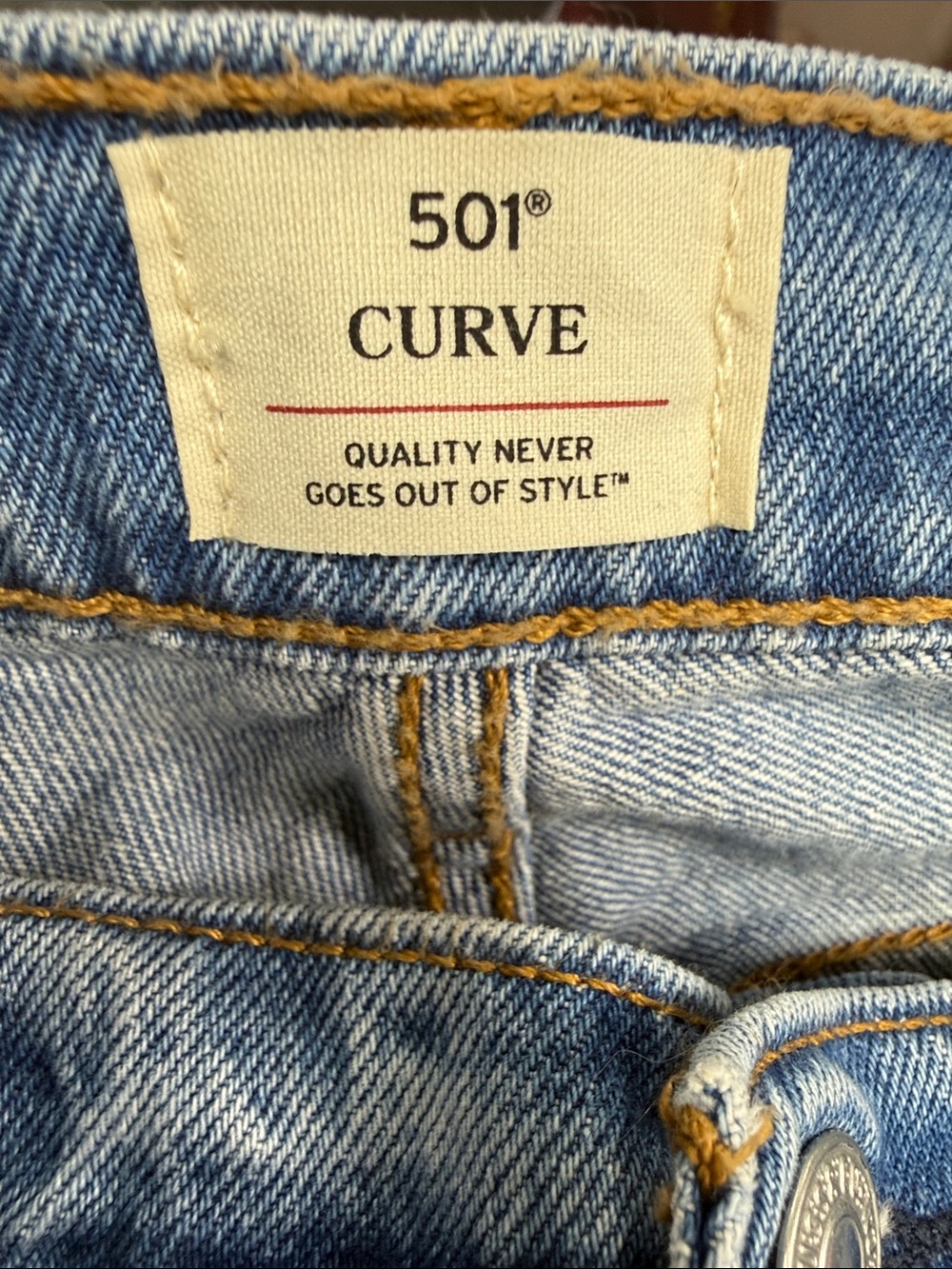 Levi's 501 Curve Stretch Button Fly Straight Leg Blue Denim Jeans
Bin 7 #21 - Picture 3 of 7